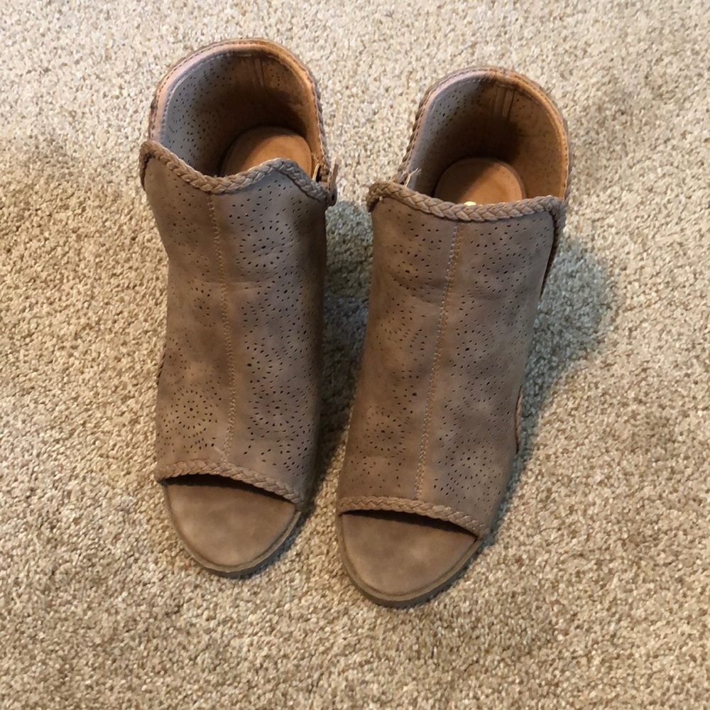 Opened toe bootie heels